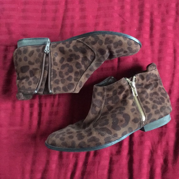 leopard flat ankle boots